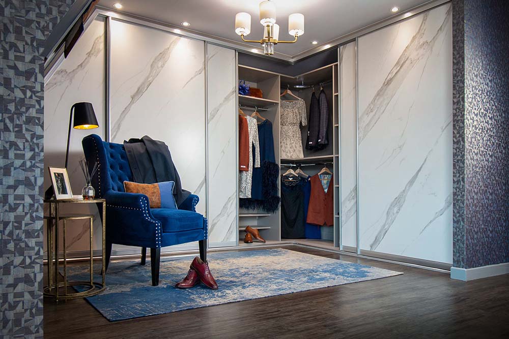 special finish sliding wardrobe with clothes inside
