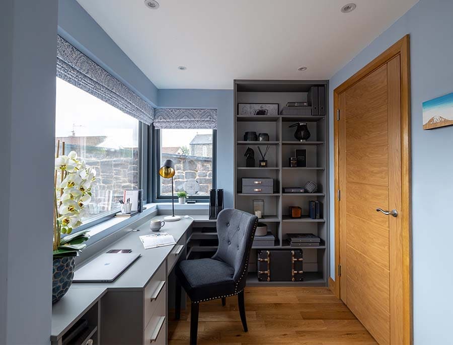 home office sertup with unit in background